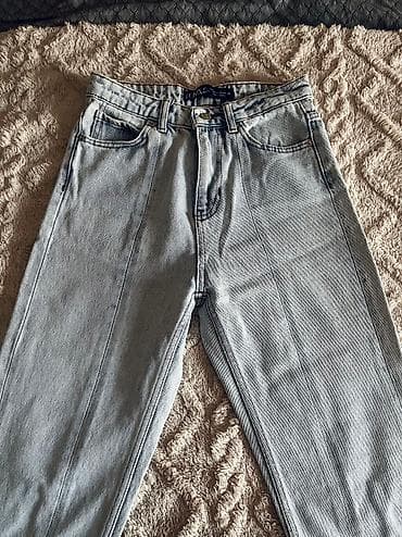 pantalone butiku ali: Farmerice prelepog modela. U veoma dobrom stanju. Velicina je 38. Ali na lalafo.rs — 3 pantalone butiku ali: Farmerice prelepog modela. U veoma dobrom stanju. Velicina je 38. Ali — 3