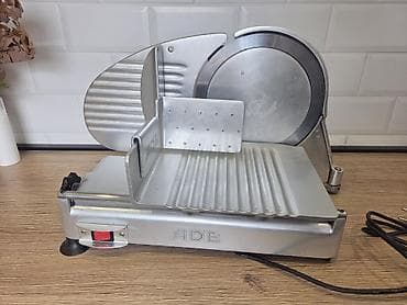 Industrijska profesionalna seckalica za suhomesnate proizvode i sir – na lalafo.rs Industrijska profesionalna seckalica za suhomesnate proizvode i sir –