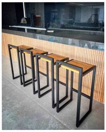 Industrijski barski stolovi – metal/drvo - Dizajn: minimalistički na lalafo.rs Industrijski barski stolovi – metal/drvo - Dizajn: minimalistički