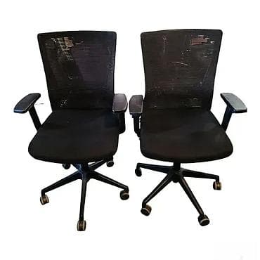 Furniture: Stolovi i stolice radne kancelarijske Prodajem očuvane, funkcionalne at lalafo.rs — 9 Furniture: Stolovi i stolice radne kancelarijske Prodajem očuvane, funkcionalne — 9