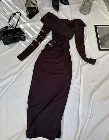 Personal Items: Elegantna ženska haljina – duga, uska silueta sa dramatičnim at lalafo.rs — 2 Personal Items: Elegantna ženska haljina – duga, uska silueta sa dramatičnim — 2