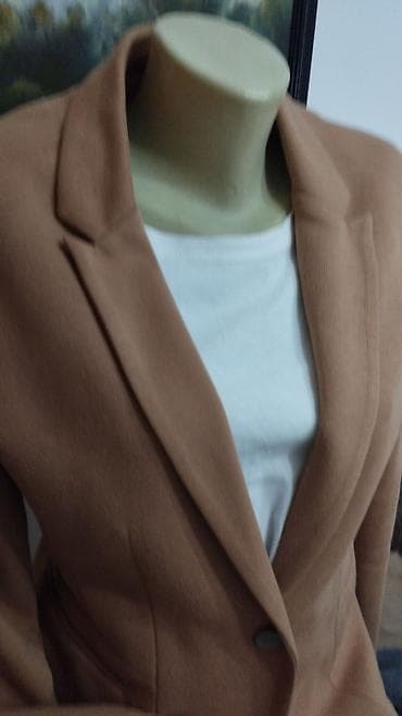 Women's Clothing: Bershka sako u camel boji.
Pogledajte i ostale moje oglase at lalafo.rs — 4 Women's Clothing: Bershka sako u camel boji.
Pogledajte i ostale moje oglase — 4
