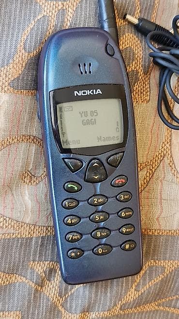 kom sa etiketom: Nokia mobilni telefon sa punjačem - Model sa eksternom antenom i at lalafo.rs — 5 kom sa etiketom: Nokia mobilni telefon sa punjačem - Model sa eksternom antenom i — 5