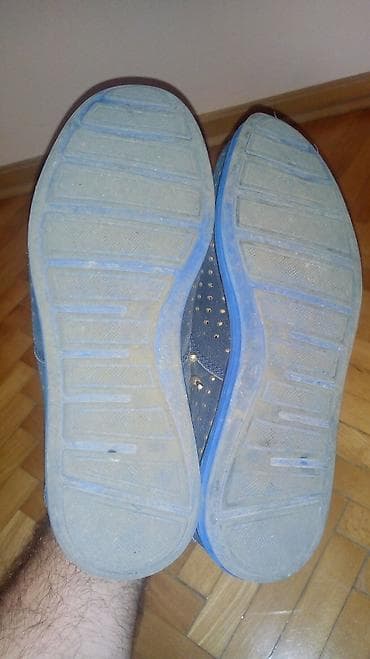 Muske cipele, prevrnuta koza, broj 42, koriscene na lalafo.rs — 5 Muske cipele, prevrnuta koza, broj 42, koriscene — 5