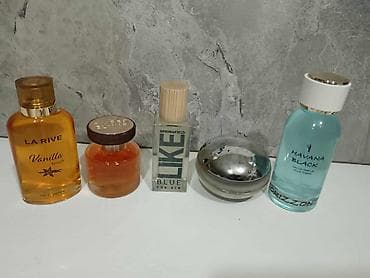 Kolekcija mirisa – različiti muški i ženski parfemi i sprejevi - na lalafo.rs — 4 Kolekcija mirisa – različiti muški i ženski parfemi i sprejevi - — 4