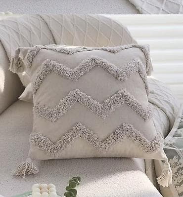 Dekorativne jastučnice – više modela - Dizajn: izbor stilova sa na lalafo.rs — 2 Dekorativne jastučnice – više modela - Dizajn: izbor stilova sa — 2