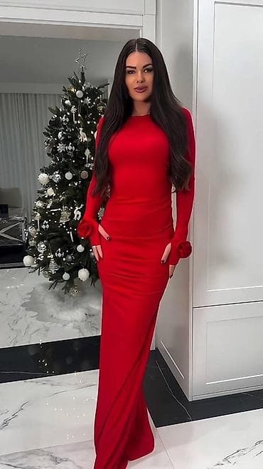 ❤️Elegantna duga crvena haljina
✅3300 din na lalafo.rs ❤️Elegantna duga crvena haljina
✅3300 din