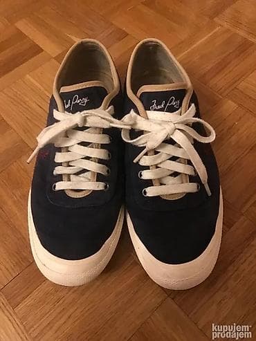 Original Fred Perry patike 42/43 Odozgo platno djon meka guma TOP na lalafo.rs — 1 Original Fred Perry patike 42/43 Odozgo platno djon meka guma TOP — 1