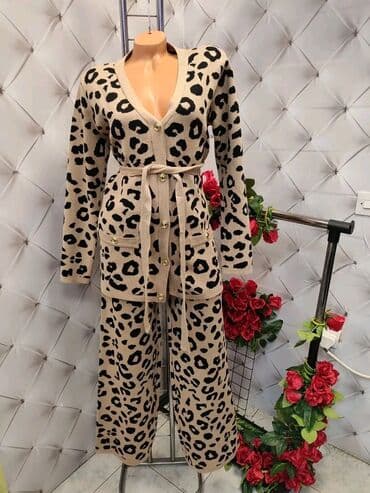 Ženski komplet – kardigan i pantalone sa leopard printom - Dvoslojni na lalafo.rs Ženski komplet – kardigan i pantalone sa leopard printom - Dvoslojni
