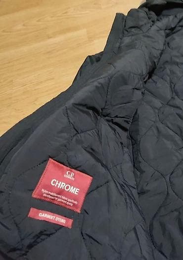 Muška softshell jakna sa ugrađenim naočarima u kapuljači (C.P. Company na lalafo.rs — 5 Muška softshell jakna sa ugrađenim naočarima u kapuljači (C.P. Company — 5