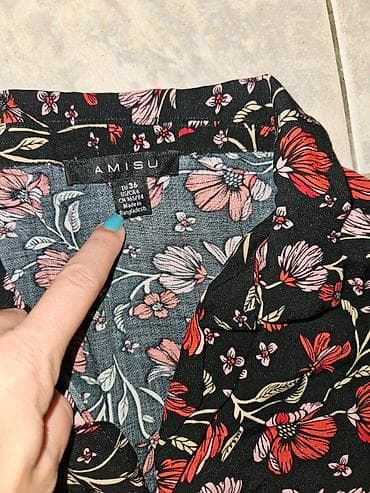 Women's Clothing: Haljinica sa kopčanjem na dugmiće. Na bokovima džepići. Slatka iz new at lalafo.rs — 3 Women's Clothing: Haljinica sa kopčanjem na dugmiće. Na bokovima džepići. Slatka iz new — 3