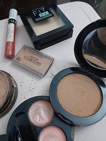 dve suknje po: Set dekorativne kozmetike više proizvoda za kompletan makeup look na lalafo.rs — 2 dve suknje po: Set dekorativne kozmetike više proizvoda za kompletan makeup look — 2