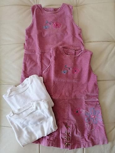 Haljina 2 kom obe za 1000 din, vel 2, somot, obim ispod pazuha 52 cm na lalafo.rs Haljina 2 kom obe za 1000 din, vel 2, somot, obim ispod pazuha 52 cm