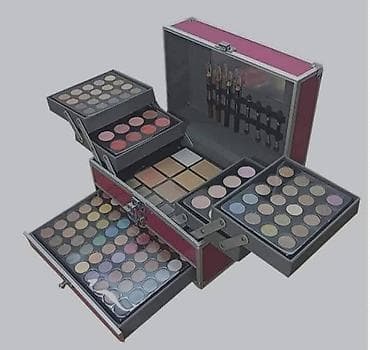 ❤PONOVO DOSTUPAN❤ 🔥Profesionalni Komplet kofer sa sminkom, odlican na lalafo.rs — 2 ❤PONOVO DOSTUPAN❤ 🔥Profesionalni Komplet kofer sa sminkom, odlican — 2