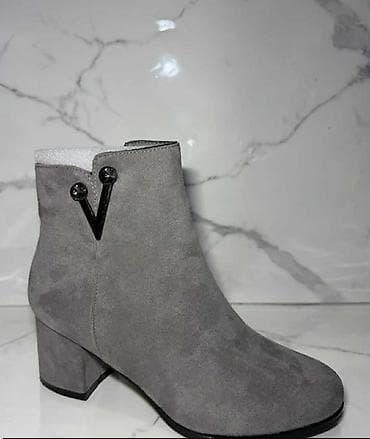 Ženske kratke čizme sa blok petom od 36-41 br - Model: elegantne na lalafo.rs — 2 Ženske kratke čizme sa blok petom od 36-41 br - Model: elegantne — 2