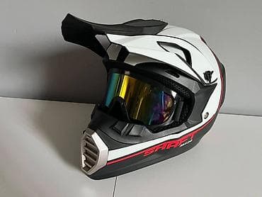 Nov model kros kacige u prelepoj boji 🔝Uz kupljenu kacigu poklon se na lalafo.rs Nov model kros kacige u prelepoj boji 🔝Uz kupljenu kacigu poklon se