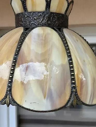 Stilske lampe: Stari Tiffany luster - R-36 cm 💡✨ Luster u odličnom stanju, sa jednim na lalafo.rs — 7 Stilske lampe: Stari Tiffany luster - R-36 cm 💡✨ Luster u odličnom stanju, sa jednim — 7