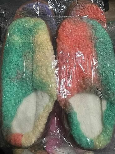 Slippers 38 at lalafo.rs — 1 Slippers 38 — 1