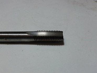 Ureznica, nareznica 3/8-20 (3/8 cola, korak 20) (9,5mm) za pecarose at lalafo.rs — 4 Ureznica, nareznica 3/8-20 (3/8 cola, korak 20) (9,5mm) za pecarose — 4