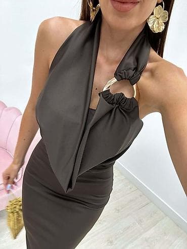 Elegantna duga haljina bez rukava sa halter okovratnikom i na lalafo.rs Elegantna duga haljina bez rukava sa halter okovratnikom i