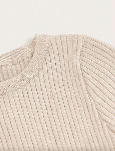 dve suknje po: Damski pleteni komplet u bež boji – top i suknja. - Materijal at lalafo.rs — 6 dve suknje po: Damski pleteni komplet u bež boji – top i suknja. - Materijal — 6