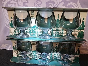 Case nove,vintaz Zwiesel kristal za zestoko pice Nemacka. Case tanji na lalafo.rs Case nove,vintaz Zwiesel kristal za zestoko pice Nemacka. Case tanji