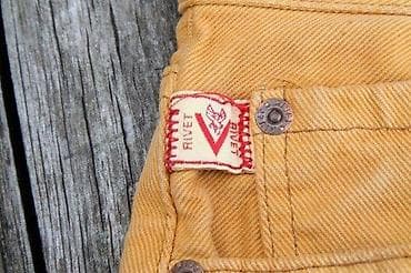 Women's Pants, Jeans, Shorts: ORIGINAL LEVIS Belgien i RIVET U.S.A. farmerke. Cena za komad ORIGINAL at lalafo.rs — 7 Women's Pants, Jeans, Shorts: ORIGINAL LEVIS Belgien i RIVET U.S.A. farmerke. Cena za komad ORIGINAL — 7