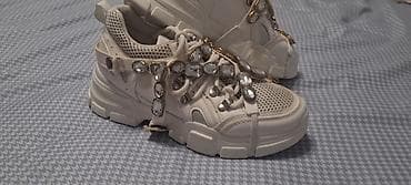 Patike sa kristalima koje se skida na lalafo.rs — 1 Patike sa kristalima koje se skida — 1