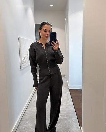 prsluk jaknica mango u: • Komplet || • Materijal 100%pamuk❗️ • Uni size DOPUNE SU STIGLE na lalafo.rs — 3 prsluk jaknica mango u: • Komplet || • Materijal 100%pamuk❗️ • Uni size DOPUNE SU STIGLE — 3