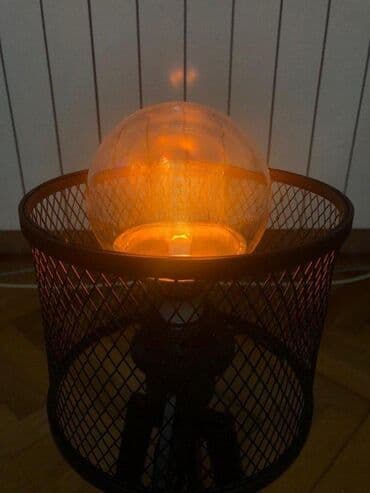 Antique Decor: Kvalitetna dekorativna stona lampa: (1) Materijal: Metal - Gvožđe; at lalafo.rs — 5 Antique Decor: Kvalitetna dekorativna stona lampa: (1) Materijal: Metal - Gvožđe; — 5