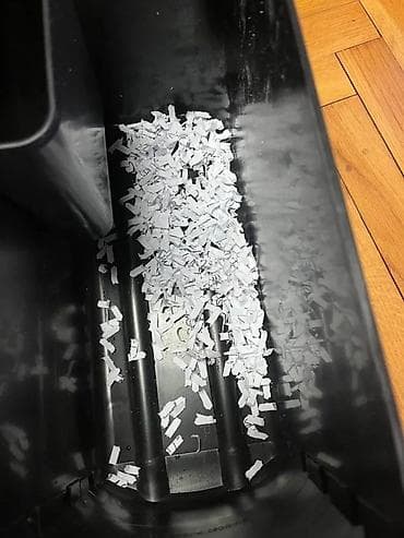 prsluk jaknica mango u: UniShred 12L uništavač papira sa korpom na izvlačenje - Tip sečenja at lalafo.rs — 7 prsluk jaknica mango u: UniShred 12L uništavač papira sa korpom na izvlačenje - Tip sečenja — 7