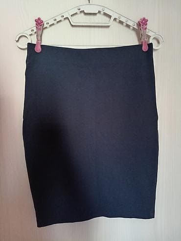 Nova pamučna teget suknja, uni veličina. Uska,dužina oko kolena. Koga na lalafo.rs — 2 Nova pamučna teget suknja, uni veličina. Uska,dužina oko kolena. Koga — 2