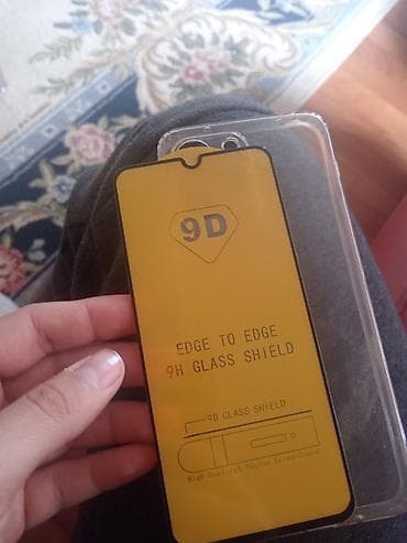 Set za zaštitu telefona – 9D kaljeno staklo + futrola na preklop na lalafo.rs Set za zaštitu telefona – 9D kaljeno staklo + futrola na preklop