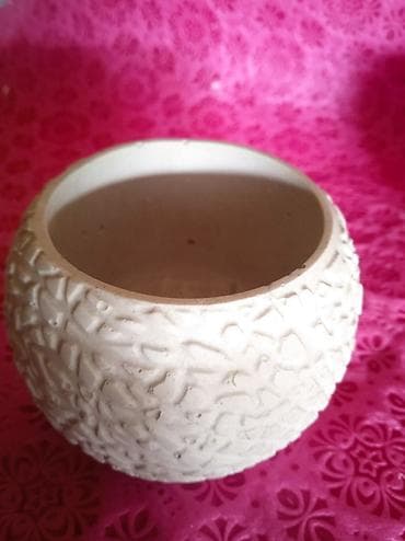 Dekorativne gipsane figurice i saksije – neofarban model za kreativno na lalafo.rs — 9 Dekorativne gipsane figurice i saksije – neofarban model za kreativno — 9