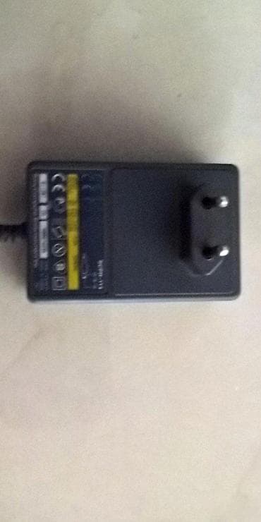 NetGear 7.5V 1A 12V 1A 1.5A 2ASony adapter 7.5V 2APhilips adapter 7.5V na lalafo.rs — 3 NetGear 7.5V 1A 12V 1A 1.5A 2ASony adapter 7.5V 2APhilips adapter 7.5V — 3