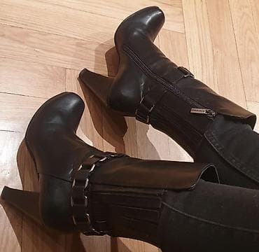 PINKO original kožne čizme, broj 37. Atraktivne, imaju kaiš oko na lalafo.rs — 1 PINKO original kožne čizme, broj 37. Atraktivne, imaju kaiš oko — 1