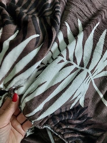 Set posteljina – prekrivač sa dve jastučnice - Trodimenzionalni na lalafo.rs — 2 Set posteljina – prekrivač sa dve jastučnice - Trodimenzionalni — 2