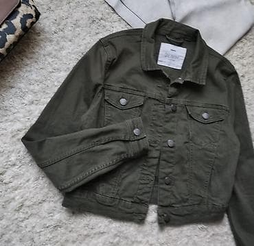 CROPP zelena teksas jakna u velicini S. Perfektno stanje ☆ na lalafo.rs — 4 CROPP zelena teksas jakna u velicini S. Perfektno stanje ☆ — 4