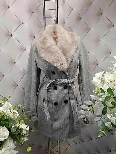 ❤️❤️ prelepi kaputi sa krznom koje se skida 6000❤️❤️ na lalafo.rs — 3 ❤️❤️ prelepi kaputi sa krznom koje se skida 6000❤️❤️ — 3