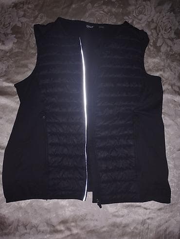 Muški prsluk Xl nov jednom nošen na lalafo.rs — 1 Muški prsluk Xl nov jednom nošen — 1