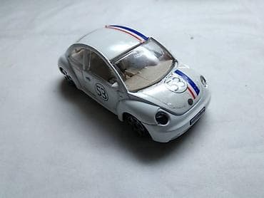 Figurines & Models: Burago VW New Beetle Herbie 1:43Made in Italy.Odlično očuvan,nalepnice at lalafo.rs — 1 Figurines & Models: Burago VW New Beetle Herbie 1:43Made in Italy.Odlično očuvan,nalepnice — 1
