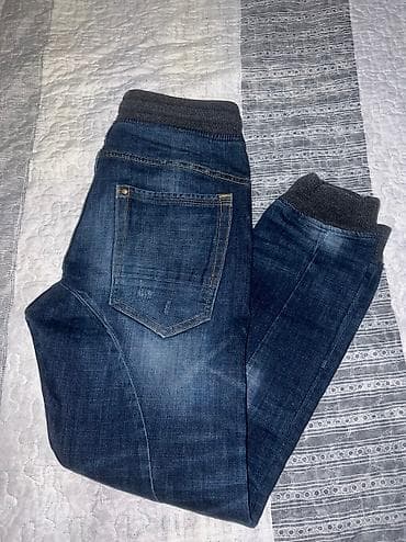H&M JOGGER pantalone vel.152 11-12 Y
Nošene,super očuvane na lalafo.rs — 3 H&M JOGGER pantalone vel.152 11-12 Y
Nošene,super očuvane — 3