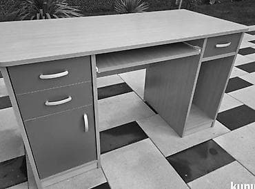 Radni sto / računaraski sto sa više odeljaka - Prostrana radna ploča na lalafo.rs Radni sto / računaraski sto sa više odeljaka - Prostrana radna ploča