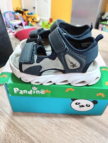 Svetlece pandino sandalice, nosene jako kratko at lalafo.rs Svetlece pandino sandalice, nosene jako kratko