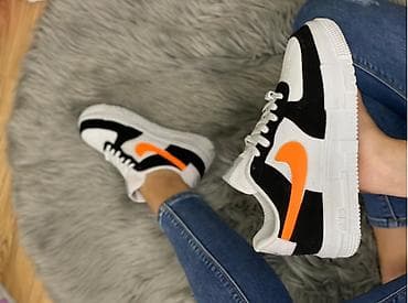 Ankle boots: Nike air force patike
Novo
Brojevi 36 do 40
fb Moja Kupovina 1 at lalafo.rs — 7 Ankle boots: Nike air force patike
Novo
Brojevi 36 do 40
fb Moja Kupovina 1 — 7