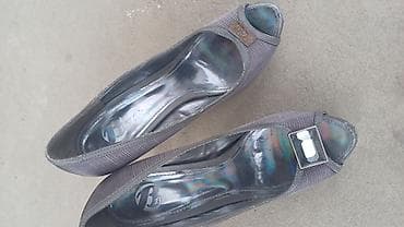 Sive ženske salonke sa otvorenim prstima (peep-toe), elegantnog na lalafo.rs — 1 Sive ženske salonke sa otvorenim prstima (peep-toe), elegantnog — 1