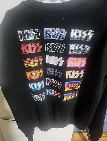 Replay duks, crne boje, M veličina sa aplikacijom natpisa KISS. Duks na lalafo.rs — 3 Replay duks, crne boje, M veličina sa aplikacijom natpisa KISS. Duks — 3