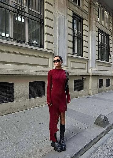 Asimetrična rebrasta pletena haljina - Model: uska silueta, dugi na lalafo.rs — 1 Asimetrična rebrasta pletena haljina - Model: uska silueta, dugi — 1