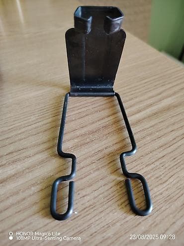 Original maskirna vojnička torbica sa metalnom konstrukcijom koja na lalafo.rs — 10 Original maskirna vojnička torbica sa metalnom konstrukcijom koja — 10