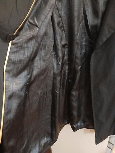 Ivanka tramp nov mantil u broju L. zenstven model . nov na lalafo.rs — 2 Ivanka tramp nov mantil u broju L. zenstven model . nov — 2